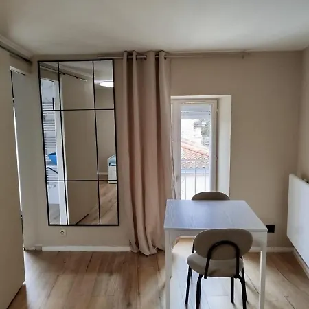 Nid Des Halles, Wi-fi, Centre-ville Luçon