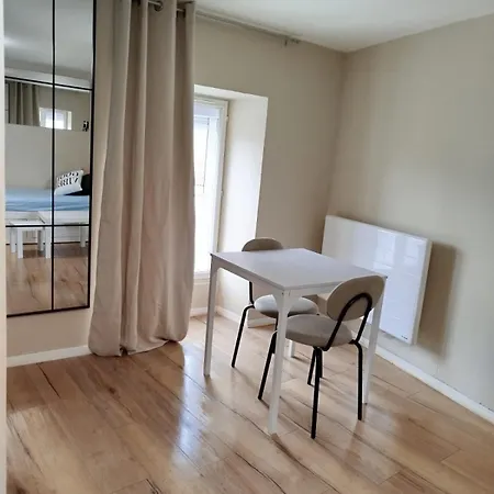 Nid Des Halles, Wi-fi, Centre-ville Appartamento Luçon